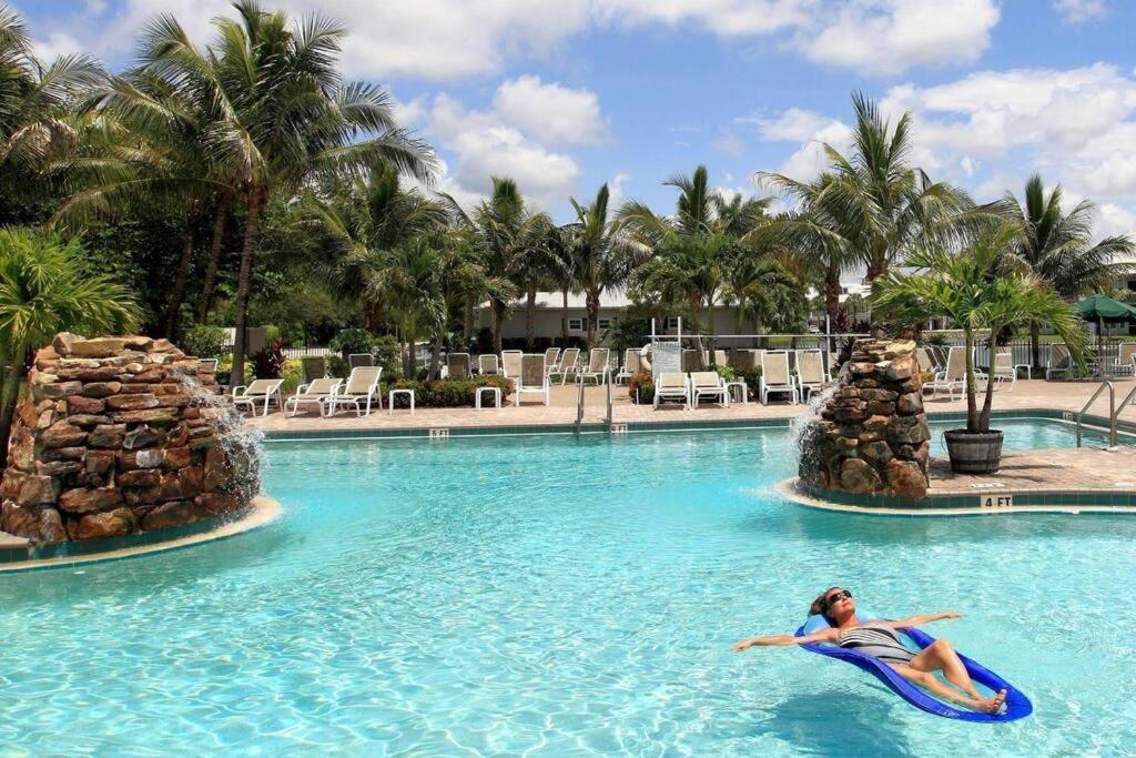 Greenlinks Golf View Villa Flamingo At Lely Resort Naples Exterior photo