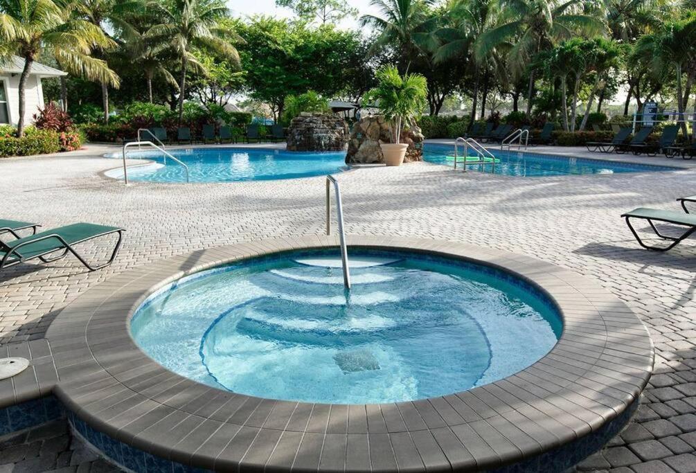 Greenlinks Golf View Villa Flamingo At Lely Resort Naples Exterior photo